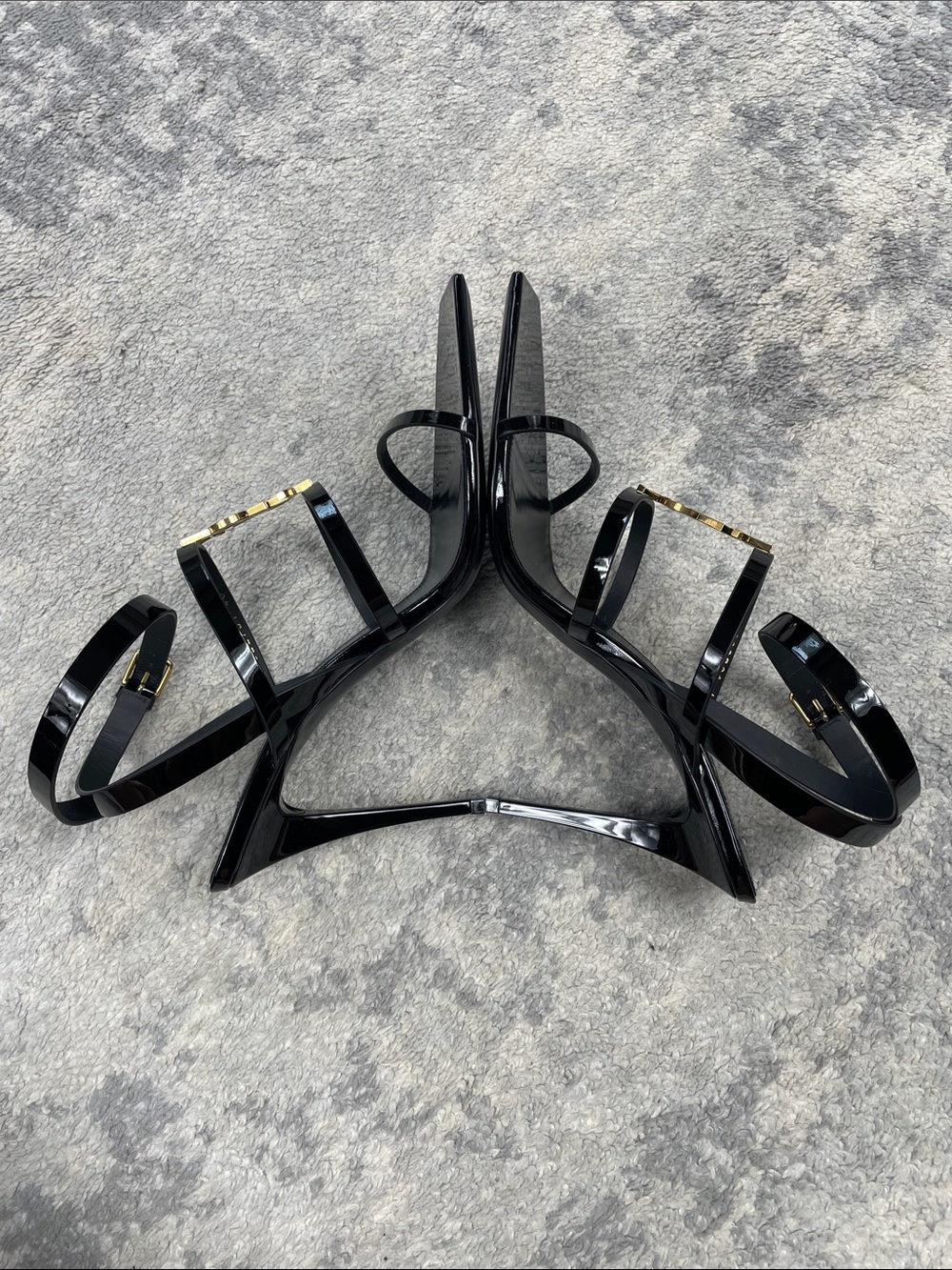 NIB Saint Laurent YSL Logo Plaque Cassandra Patent Leather Sandals Stiletto 40 - Picture 8 of 16